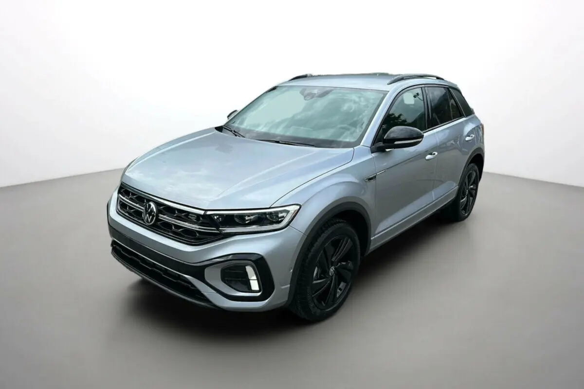 Volkswagen T-Roc TDI 150 R-Line Black gris pyrite en 3/4 avant droit avec jantes noires distinctives.