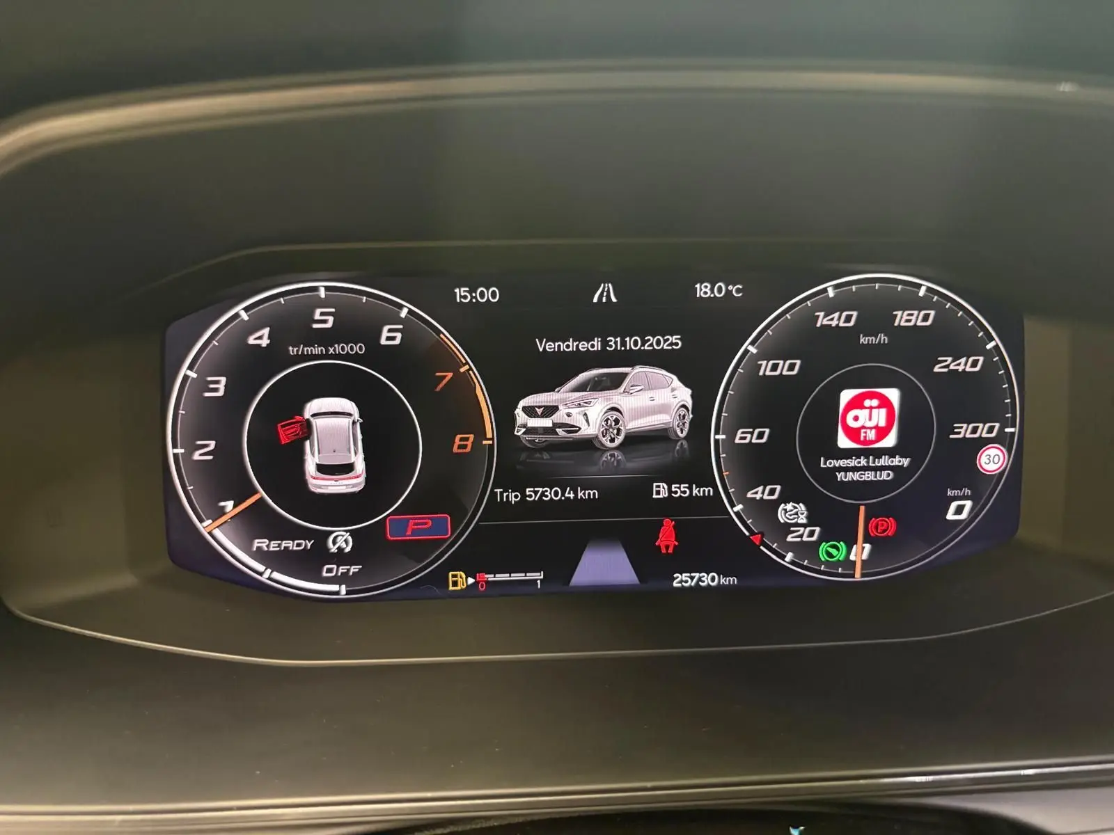 Tableau de bord numérique du CUPRA Formentor 1.5 TSI 150 DSG7 VZ-LINE affichant compte-tours, vitesse et informations de trajet.