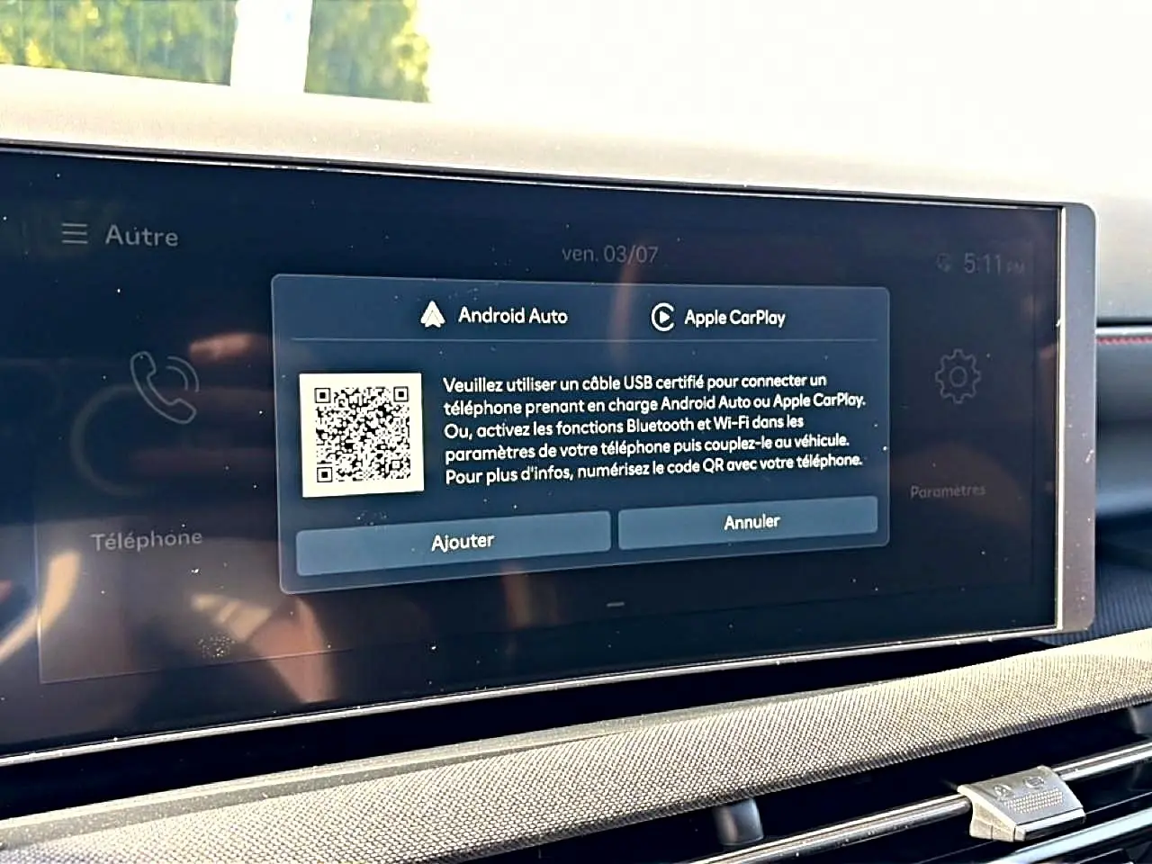 Écran tactile intérieur du Hyundai Tucson 2026 affichant la connexion Android Auto et Apple CarPlay.