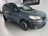 Renault Express Van gris vu en 3/4 avant droit, porte latérale coulissante et enjoliveurs noirs visibles.