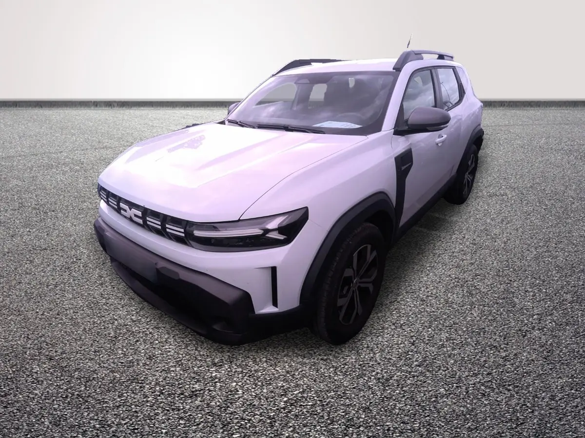 SUV Dacia Duster Expression Hybrid blanc vu en 3/4 avant droit avec détails noirs contrastants.