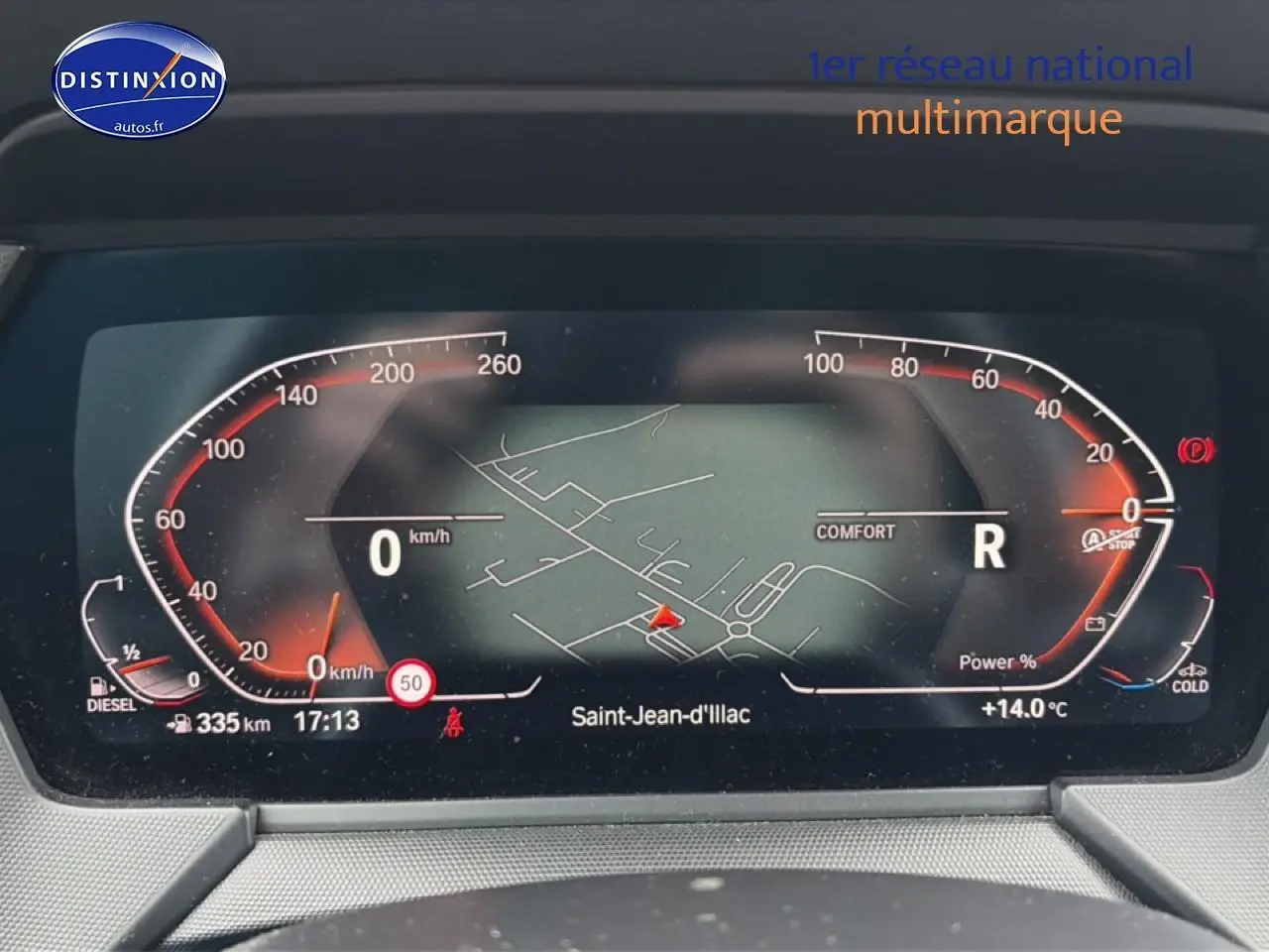 Tableau de bord numérique BMW Série 2 Gran Coupe F44 affichant vitesse, navigation et température extérieure.