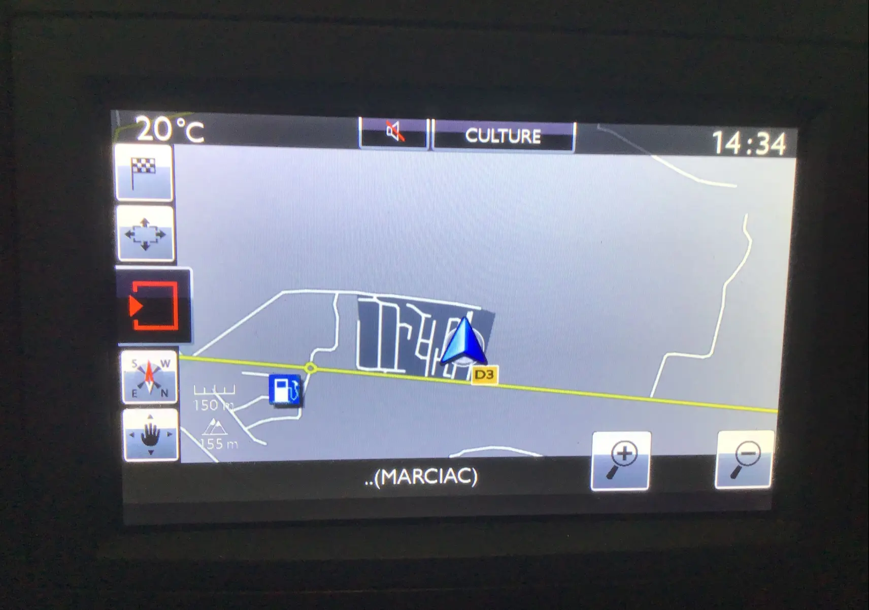 Écran GPS du Citroën Berlingo blanc 2018 affichant une carte avec la position près de Marciac à 14h34.