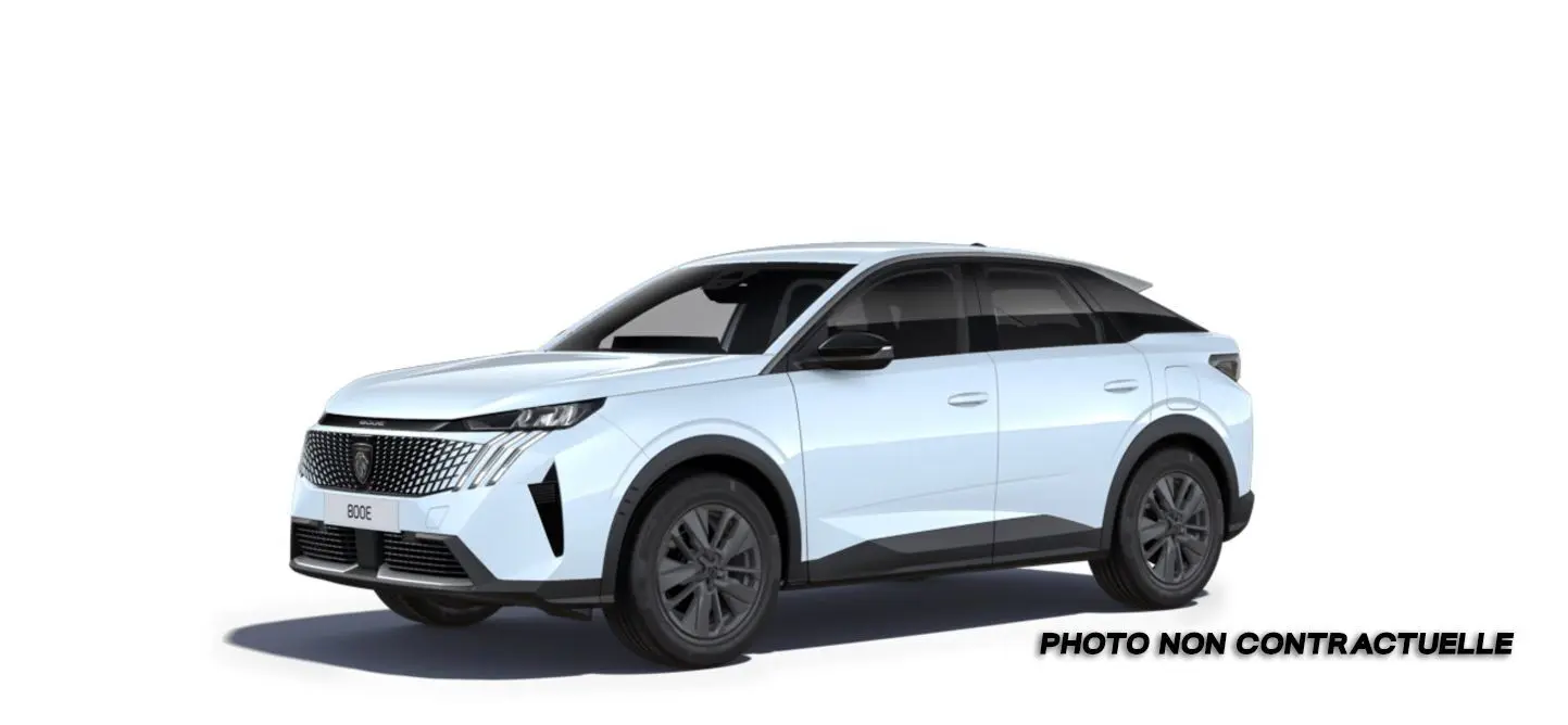 Peugeot 3008 blanc Okenite en 3/4 avant droit, avec calandre distinctive et jantes noires.