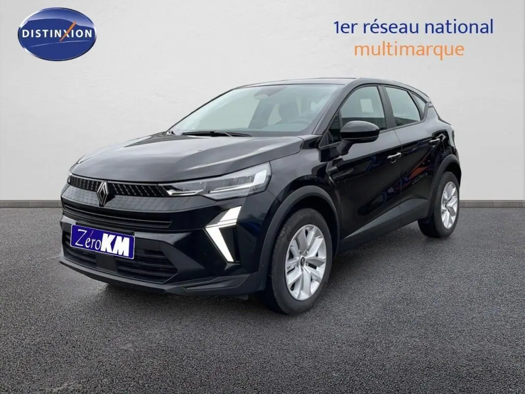 Renault Captur noir 2025 en 3/4 avant droit, avec feux LED et calandre moderne sur fond neutre.
