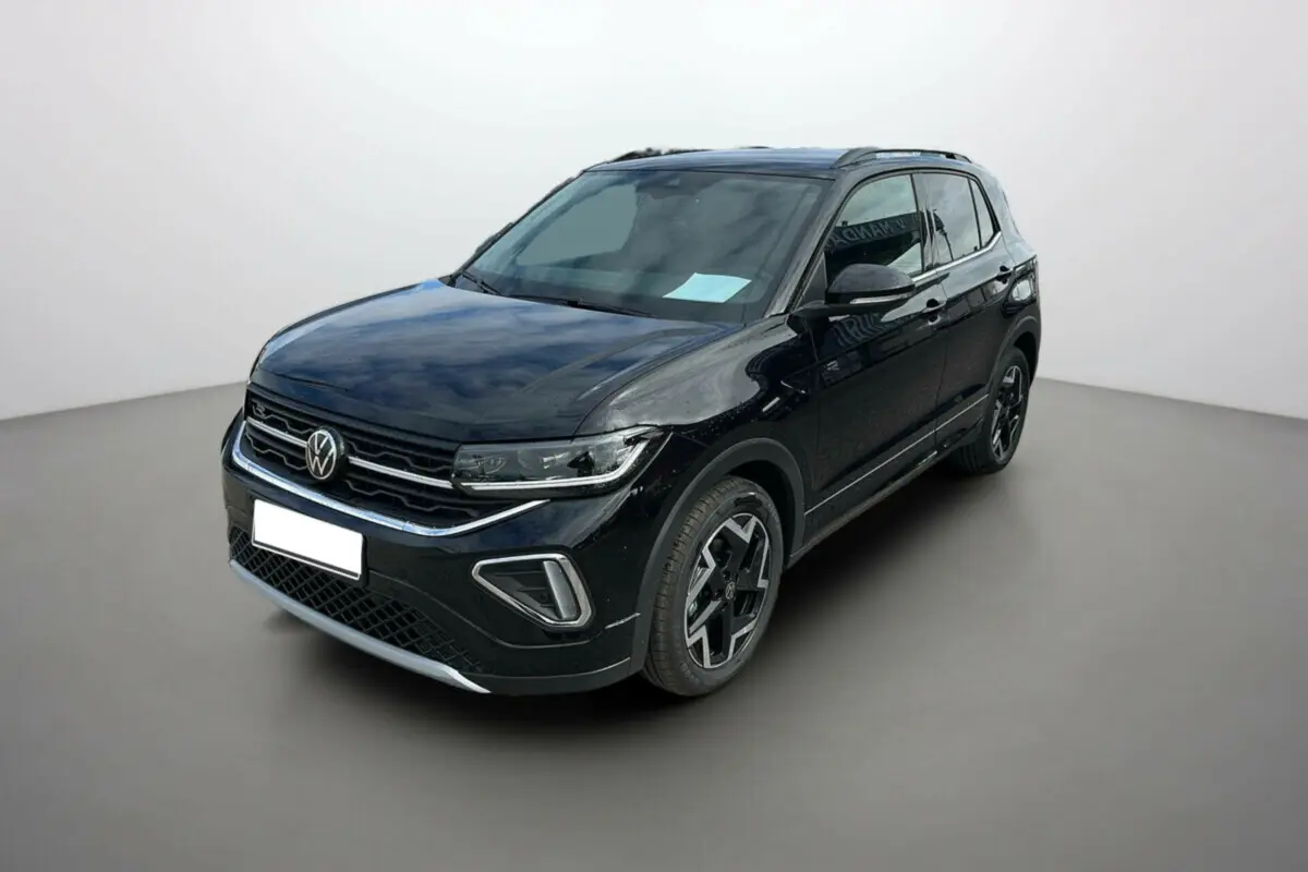 Volkswagen T-Cross TSI 116 DSG7 R-Line noir intense en 3/4 avant avec jantes alu 17 pouces et barres de toit.