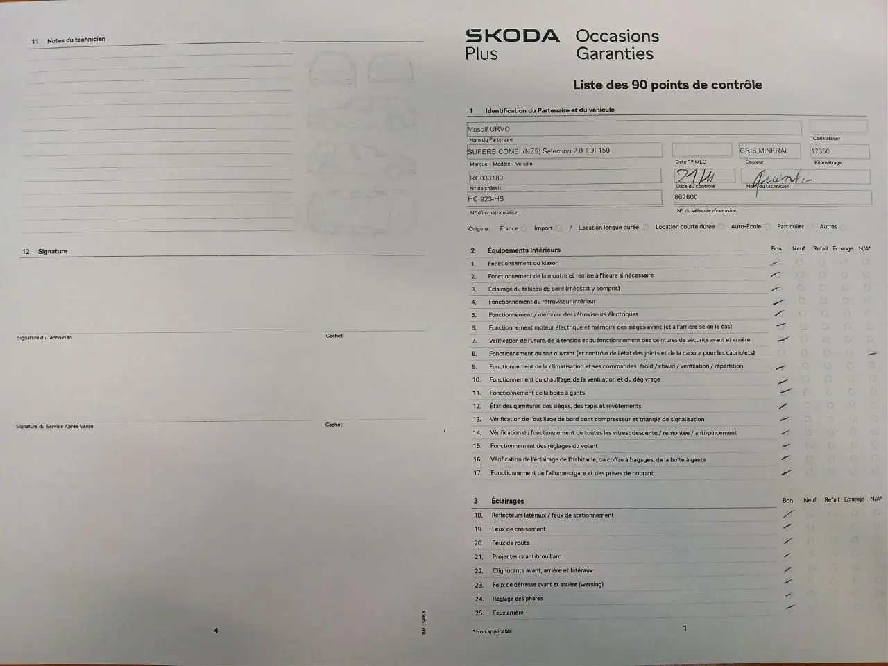 Document de contrôle technique sans image de véhicule visible, aucune description possible.