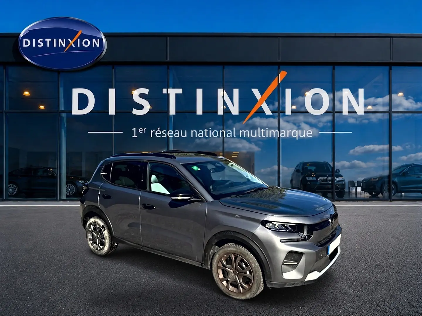Citroën C3 1.2 turbo 100 essence gris mercure vue 3/4 avant droit devant concession Distinxion.