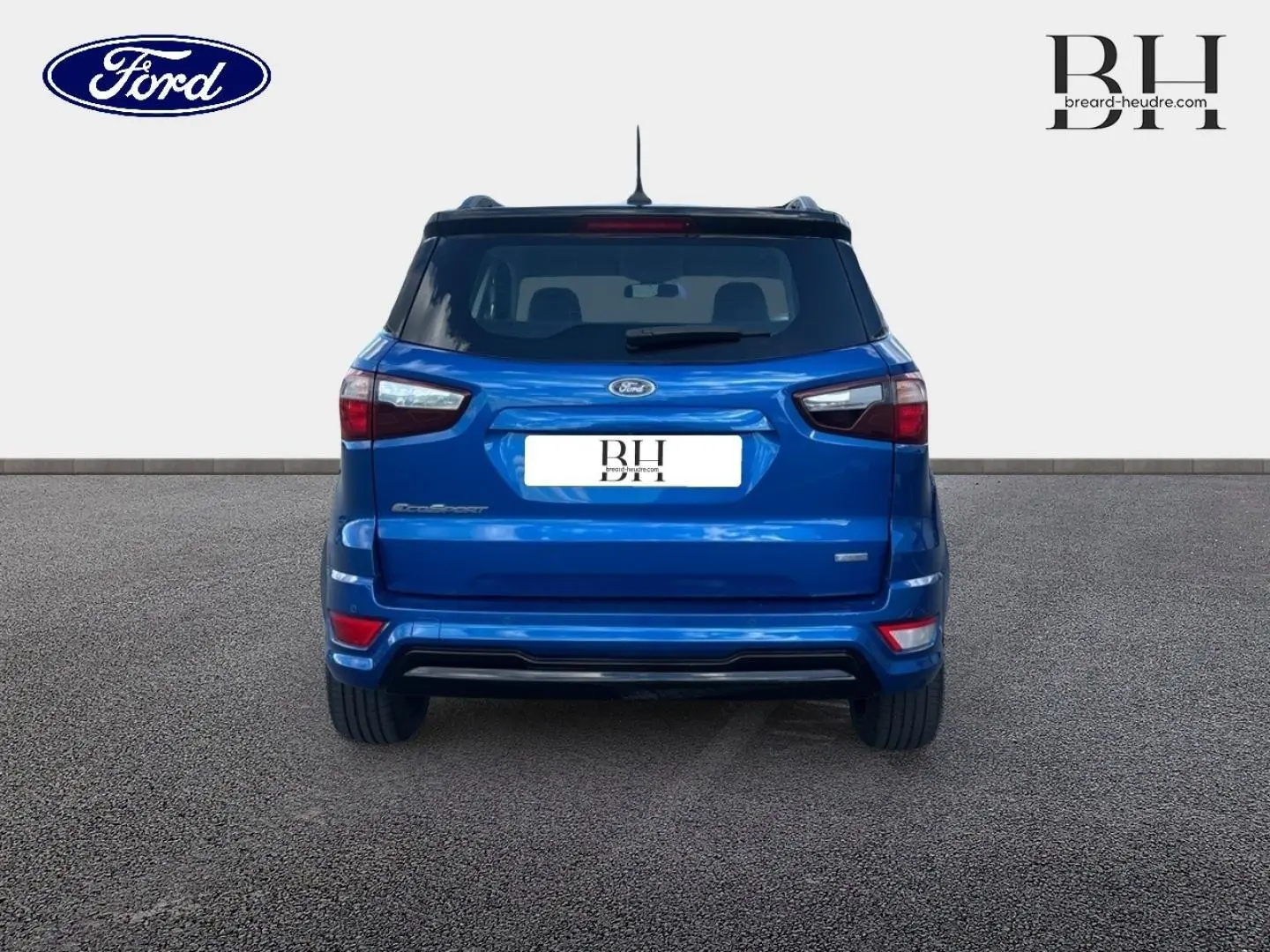 Vue arrière d'un Ford EcoSport bleu Lightning 2018 avec toit noir et barres de toit visibles.