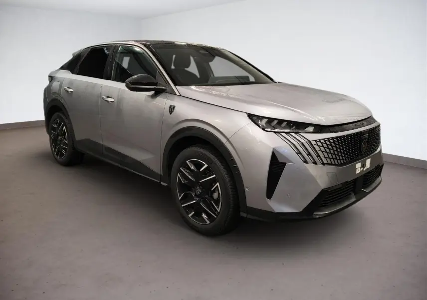 Peugeot 3008 Hybrid gris Artense vue 3/4 avant droit avec toit noir et jantes alliage noires.