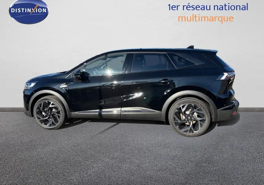 Profil côté gauche du Renault Symbioz 2025 noir étoile métal avec jantes noires et détails sportifs Alpine.