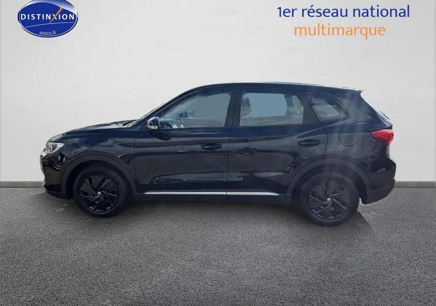 Profil côté gauche du MG ZS Hybrid 197 noir 2026 avec jantes noires et lignes épurées visibles.