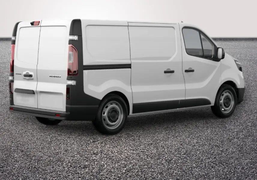 Vue 3/4 arrière droite d’un Renault Trafic Fourgon blanc avec portes arrière battantes et jantes acier noires.