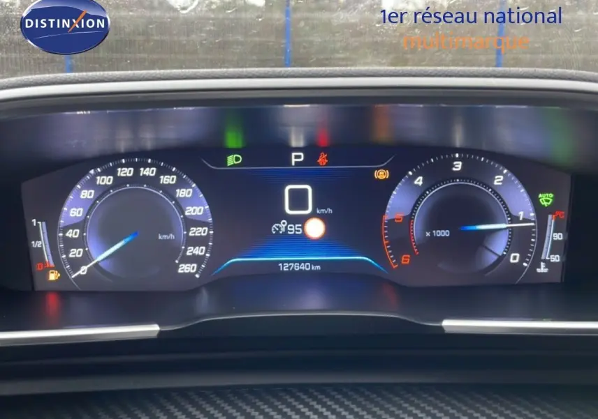 Tableau de bord numérique de Peugeot 508 SW 2020, affichage vitesse, compte-tours et kilométrage à 127640 km.