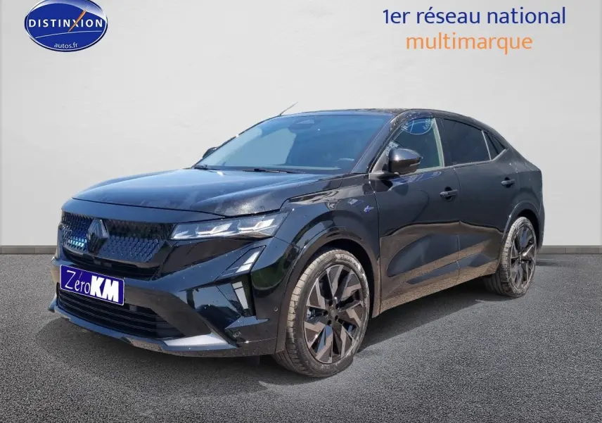 Renault Rafale 2025 noir étoile en 3/4 avant droit avec jantes alu et calandre moderne noire brillante