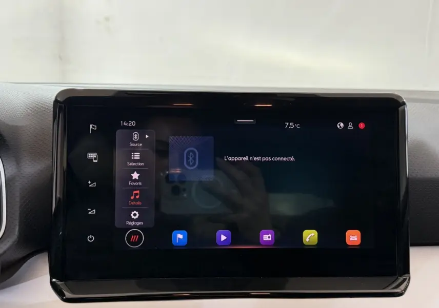 Écran tactile central 9,2 pouces du tableau de bord de la SEAT Ibiza 2024, affichage Bluetooth non connecté.