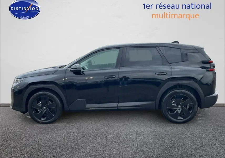 Profil côté gauche du SUV Citroën C5 Aircross noir 2026 avec jantes alliage noires et vitres surteintées.