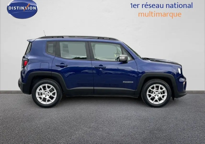 Jeep Renegade bleu en profil côté gauche, version Limited 1.0 essence 120ch avec jantes argentées visibles.