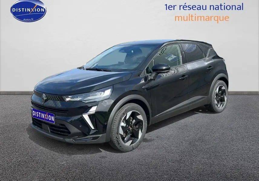 Renault Captur 2025 noir étoile en 3/4 avant droit, avec jantes alu et feux LED distinctifs.