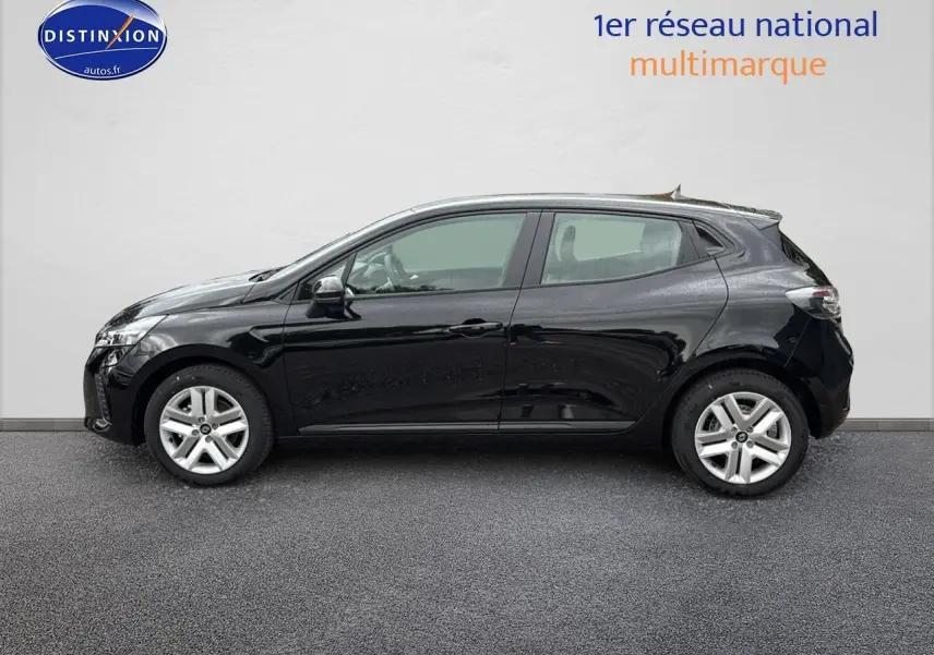 Profil latéral droit d'une Renault Clio V noire 2025 avec jantes alliage et poignées ton carrosserie.