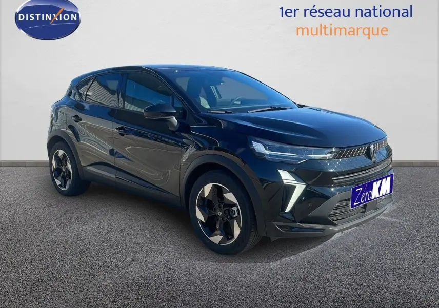 Renault Captur E-Tech hybride noir étoile métal en 3/4 avant droit, avec jantes bicolores et feux LED distinctifs.