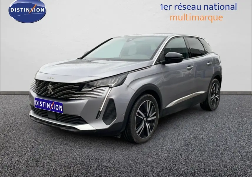 Peugeot 3008 hybride rechargeable gris Artense, vue 3/4 avant droit avec jantes bi-ton et calandre distinctive.