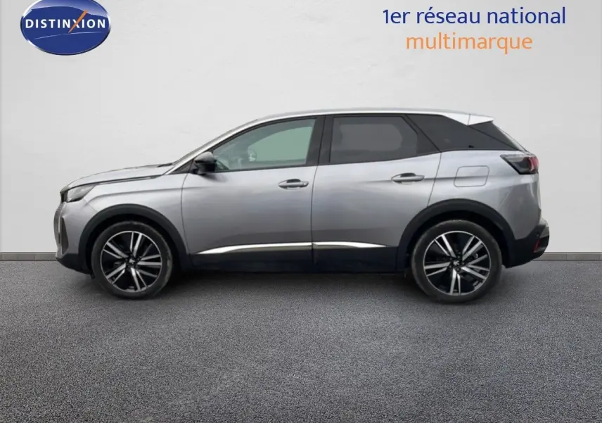 Peugeot 3008 hybride rechargeable gris Artense métal vu de profil côté gauche avec jantes bi-ton 19 pouces.