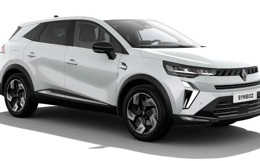Renault Symbioz blanc nacré vu en 3/4 avant droit, avec calandre moderne et jantes noires stylisées.