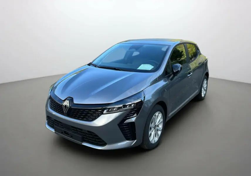 Renault Clio DCI 100 Evolution Camera gris schiste vue 3/4 avant droit avec calandre noire et feux LED fins.