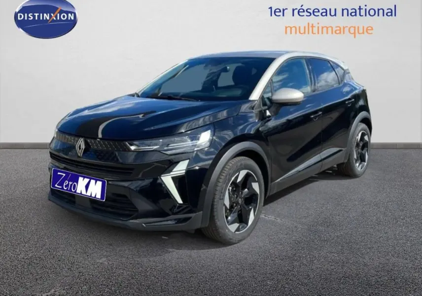 Renault Captur noir 2025 en 3/4 avant droit, avec jantes aluminium et rétroviseurs argentés visibles.