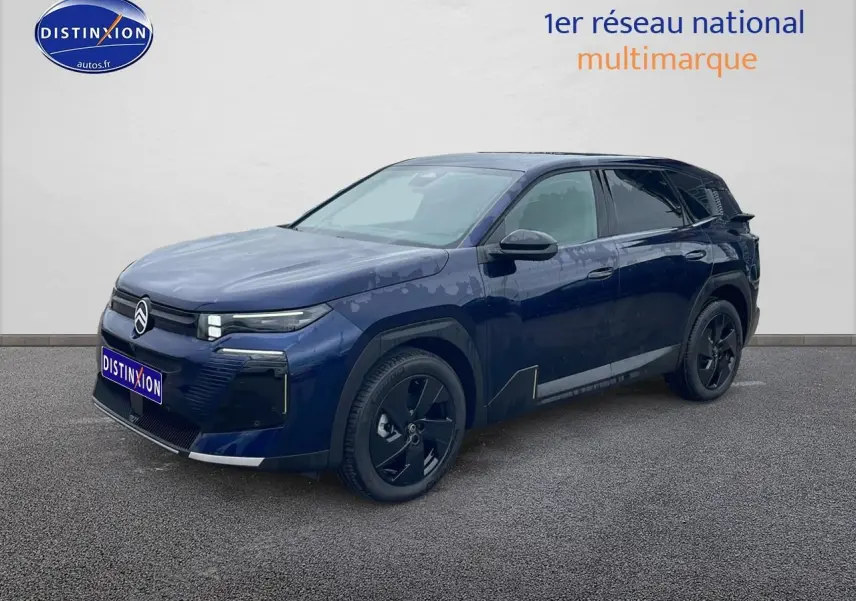 Citroën C5 Aircross bleu 3/4 avant droit avec jantes noires et phares LED modernes.