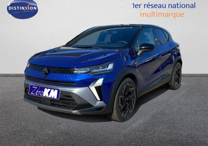 Renault Captur E-Tech hybride 2025 bleu Iron Metal avec toit noir, vue 3/4 avant côté gauche, jantes noires.