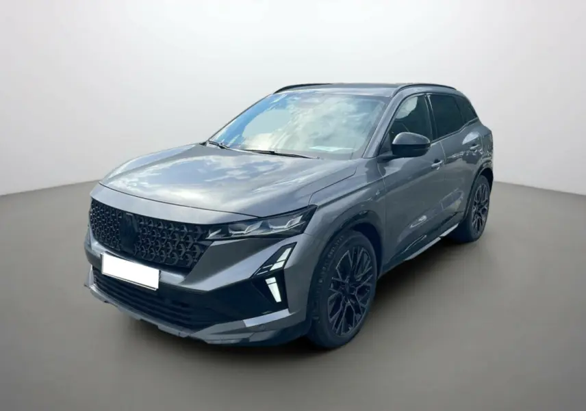 Renault Austral New 200 Esprit Alpine gris schiste en 3/4 avant droit, avec jantes alu noires et toit panoramique.