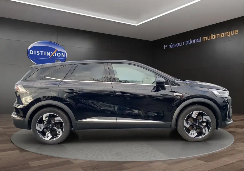 Renault Symbioz 1.6 E-Tech Full Hybrid 2025 noir étoile, vue profil côté gauche, jantes alliage distinctives.