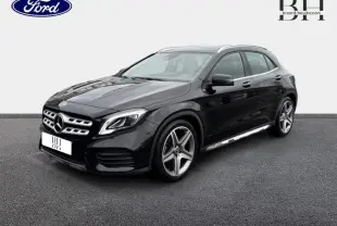 Mercedes GLA 180 d Fascination noir cosmos vue 3/4 avant droit avec jantes AMG multibranches 19 pouces.