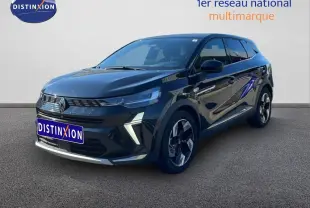 Renault Symbioz noir étoile métal en 3/4 avant droit, avec calandre moderne et jantes stylisées bicolores.