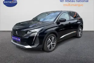 Peugeot 3008 Hybrid 180ch Allure noir métal en 3/4 avant droit, avec jantes alliage et détails chromés sur la carrosserie.