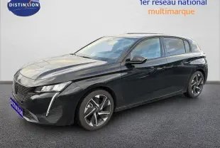 Peugeot 308 1.2 Hybrid 145ch noir métal vue 3/4 avant côté gauche sur fond neutre.