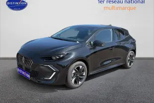 Renault Clio VI noire vue en 3/4 avant droit, avec calandre distinctive et jantes alliage 16 pouces.