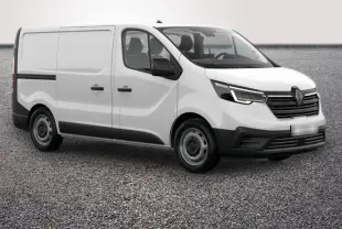 Renault Trafic Fourgon blanc en vue 3/4 avant droit, avec calandre noire et phares LED distinctifs.