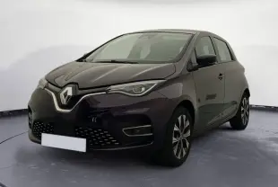 Renault ZOE E-Tech électrique violet en 3/4 avant droit, avec calandre distinctive et jantes stylisées.