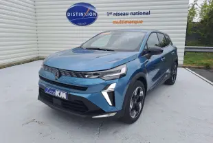 Renault Symbioz E-Tech Full Hybrid bleu mercure en 3/4 avant droit, avec signature lumineuse distinctive et jantes bi-ton.