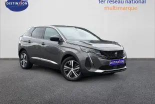 Peugeot 3008 Hybride Rechargeable gris titane vue 3/4 avant avec calandre noire et jantes alliage.