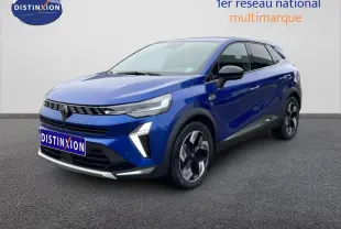 Renault Symbioz 2025 bleu Iron Metal en 3/4 avant droit avec calandre moderne et jantes distinctives.