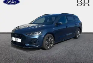 Ford Focus SW 2024 bleu azur métallisé vue 3/4 avant droit avec jantes alu et calandre noire sportive