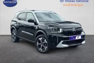 Citroën C3 Aircross 2026 noir Perla Nera vue 3/4 avant droit avec jantes alu et calandre noire brillante.