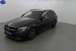 Mercedes Classe C Break 220D AMG Line noir métal vue 3/4 avant droit avec jantes alliage étoile.