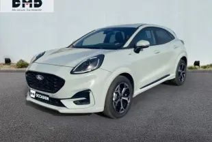 Ford Puma 1.0 EcoBoost Hybrid gris Cactus, vue 3/4 avant avec jantes alliage noires et phares LED.