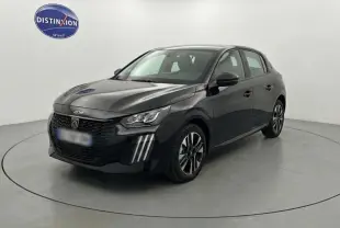 Peugeot 208 Hybrid noir vue 3/4 avant droit, avec calandre distinctive et jantes alliage 16 pouces.