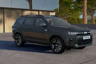 SUV Dacia Bigster Hybrid 155 Journey noir nacré en 3/4 avant droit, avec calandre lumineuse et jantes distinctives.